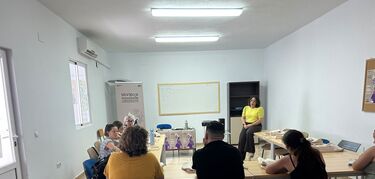 Fademur organiza un curso sobre atencin sociosanitaria en Burguillos del Cerro