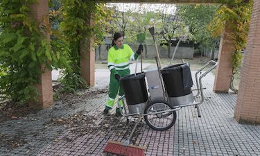 Las mujeres que cuidan Mérida: esfuerzo e igualdad detrás de cada rincón limpio